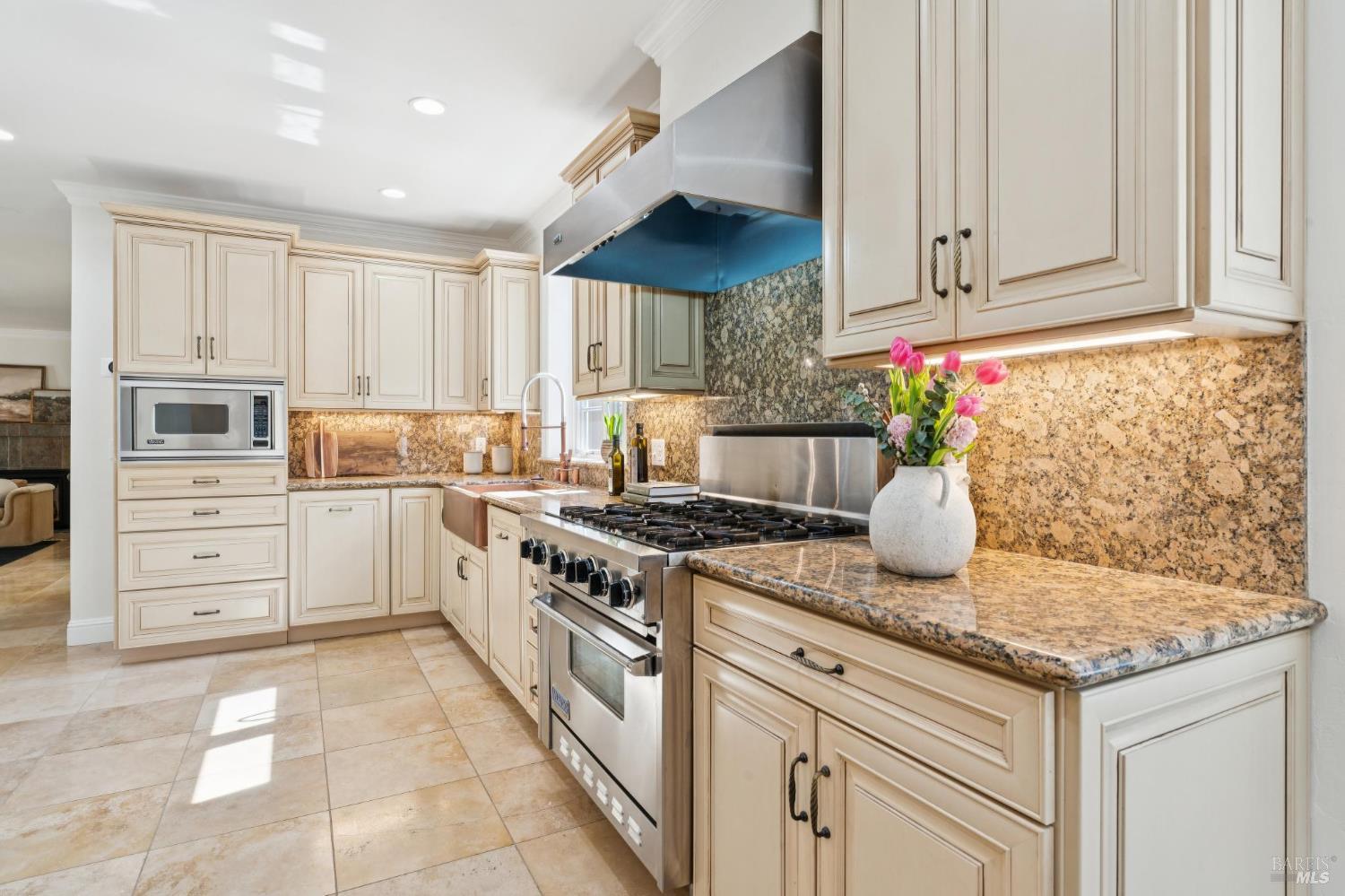 1021 Rose Drive Napa CA 94558
