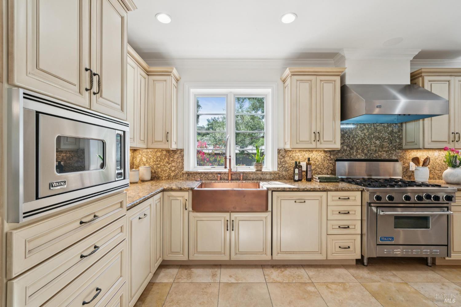 1021 Rose Drive Napa CA 94558