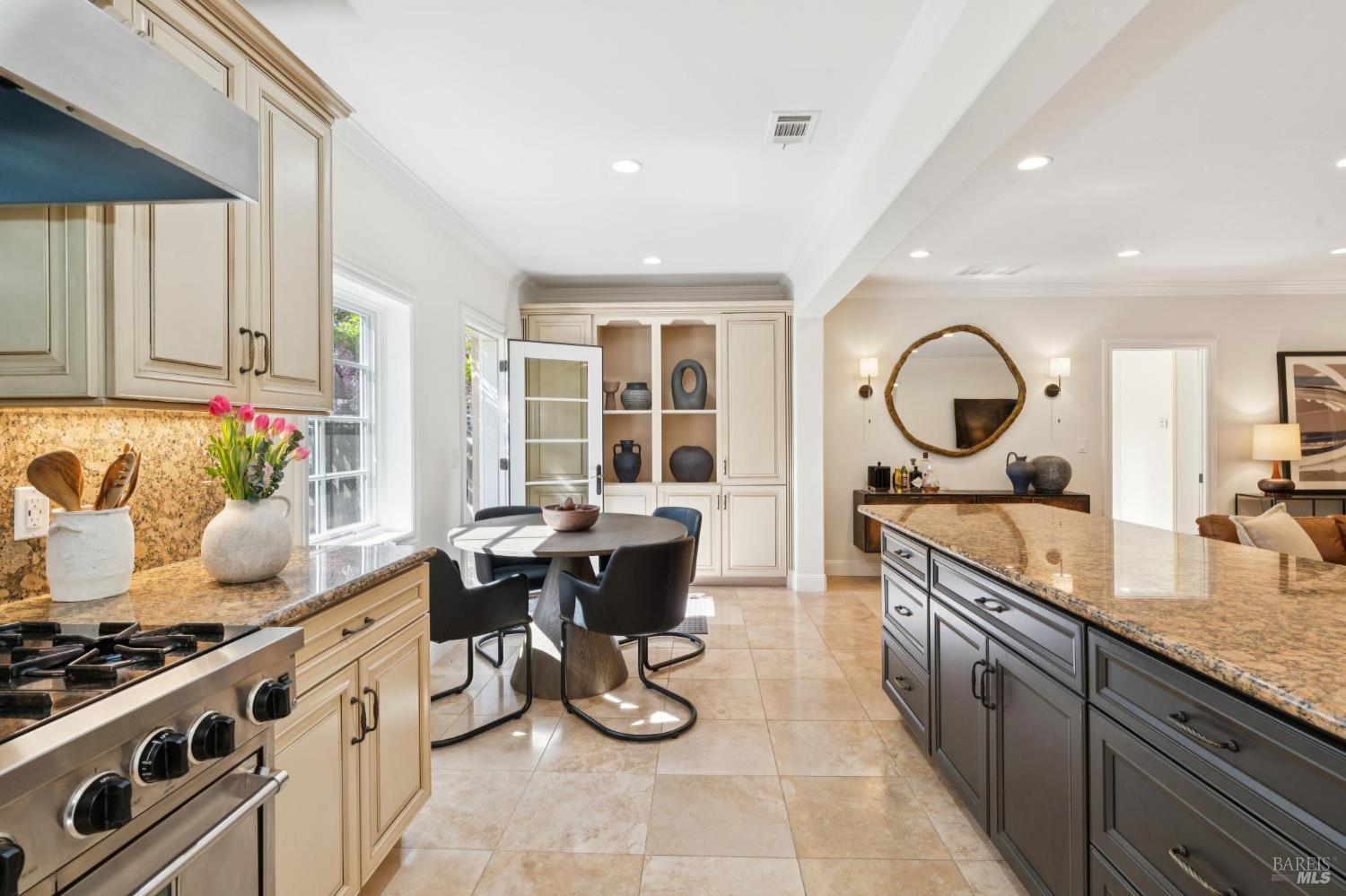 1021 Rose Drive Napa CA 94558