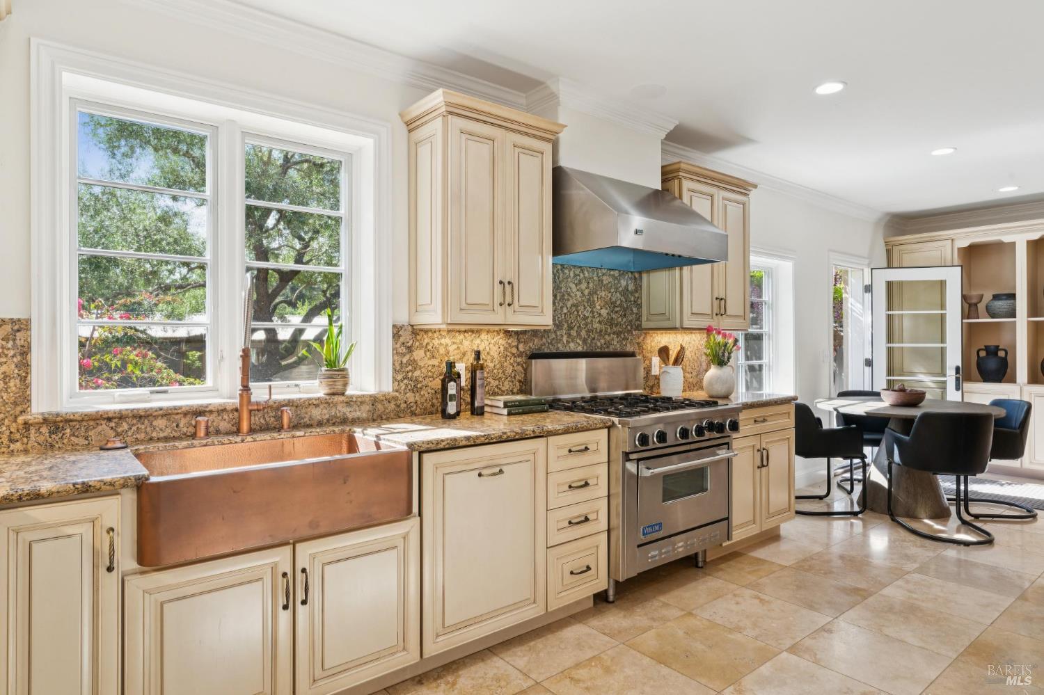 1021 Rose Drive Napa CA 94558