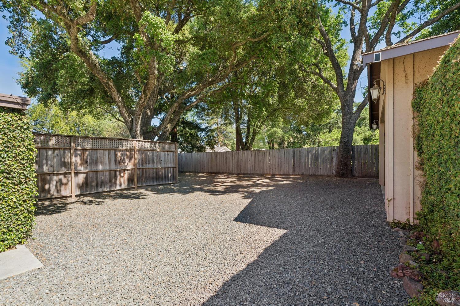 1021 Rose Drive Napa CA 94558