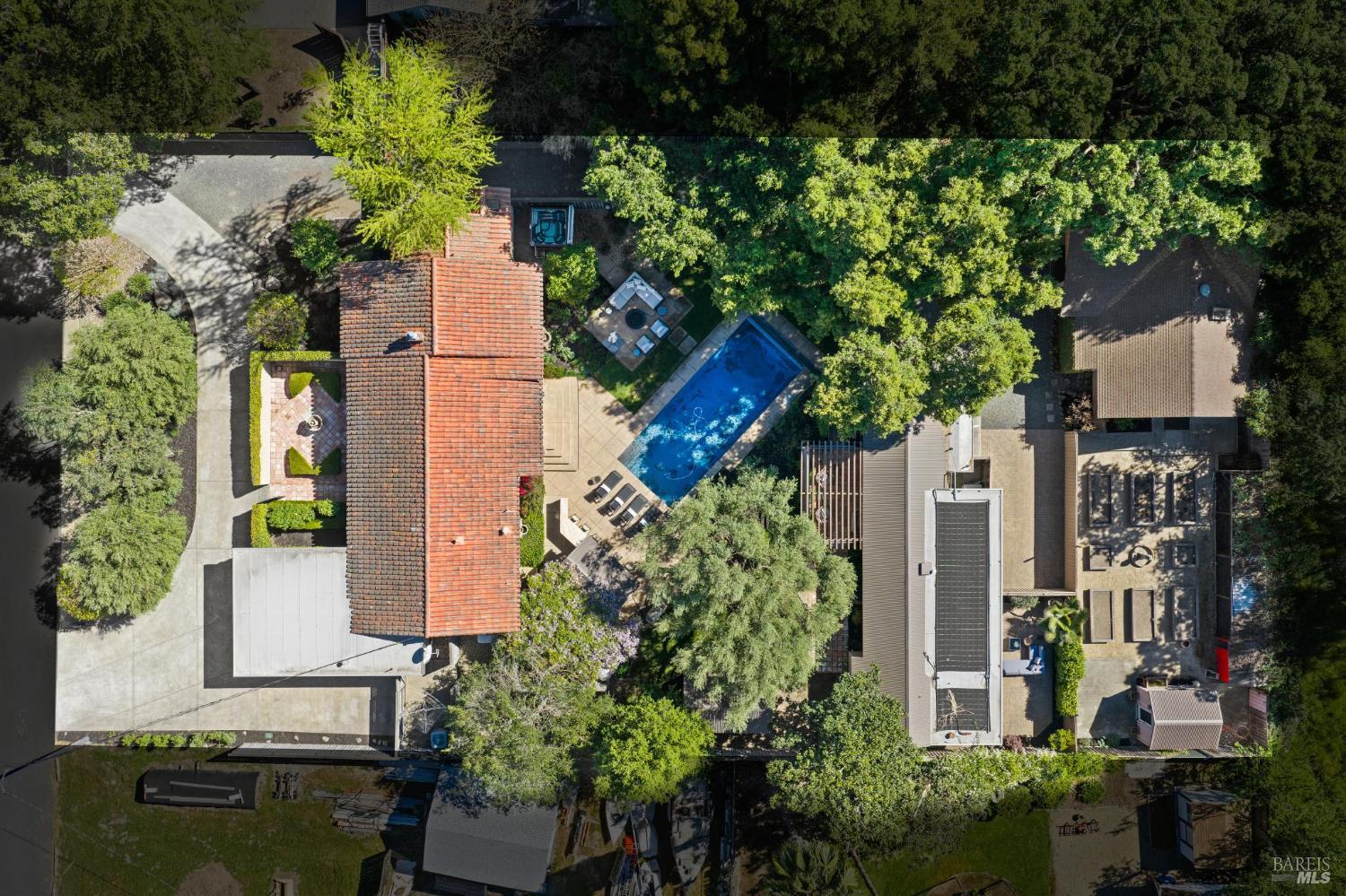 1021 Rose Drive Napa CA 94558