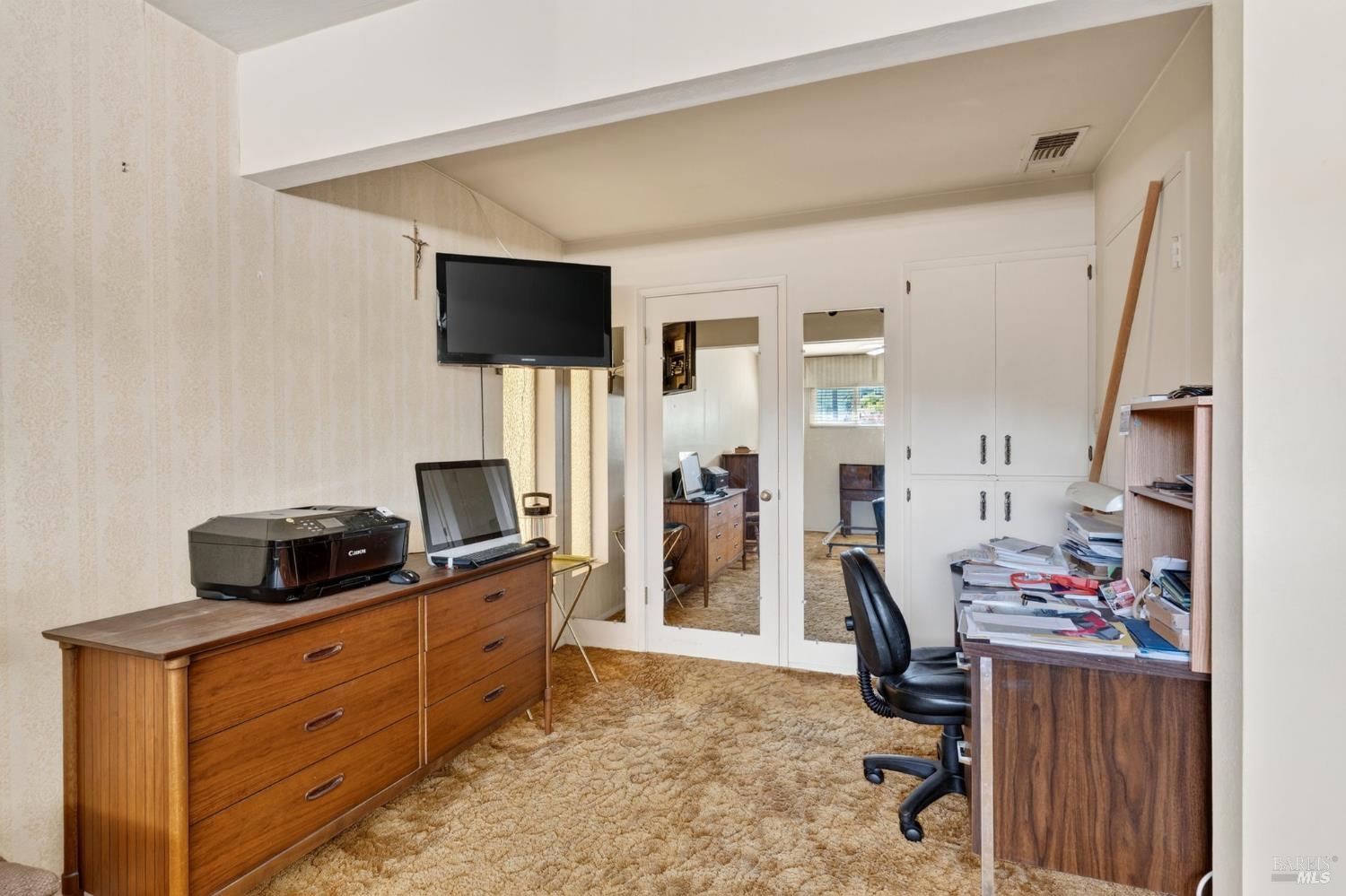 103 Brookside Drive Cloverdale CA 95425