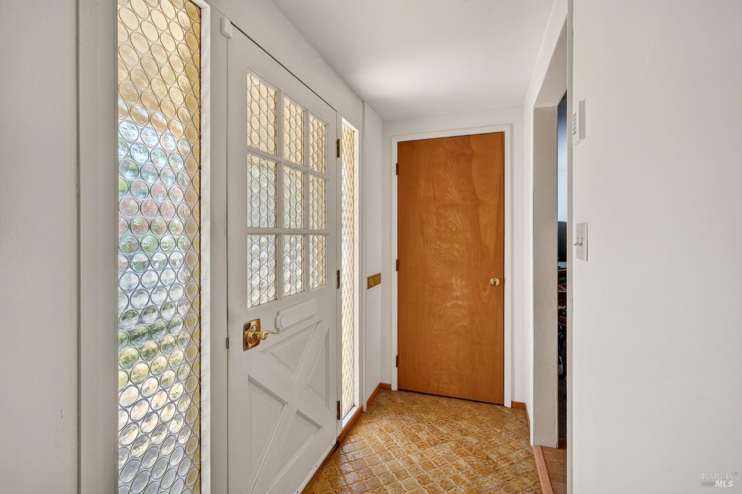 103 Brookside Drive Cloverdale CA 95425