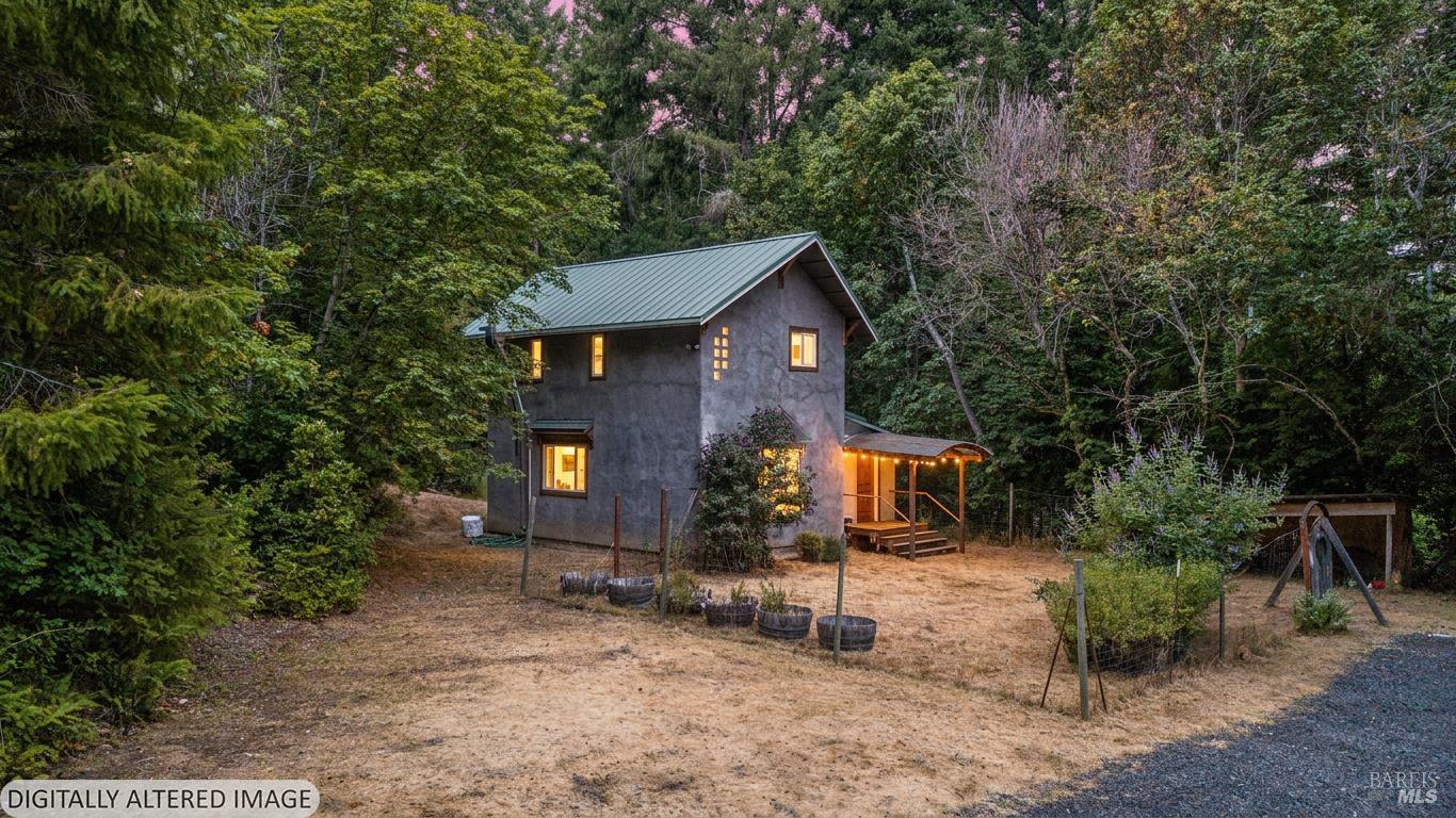 4340 Blackhawk Drive Willits CA 95490
