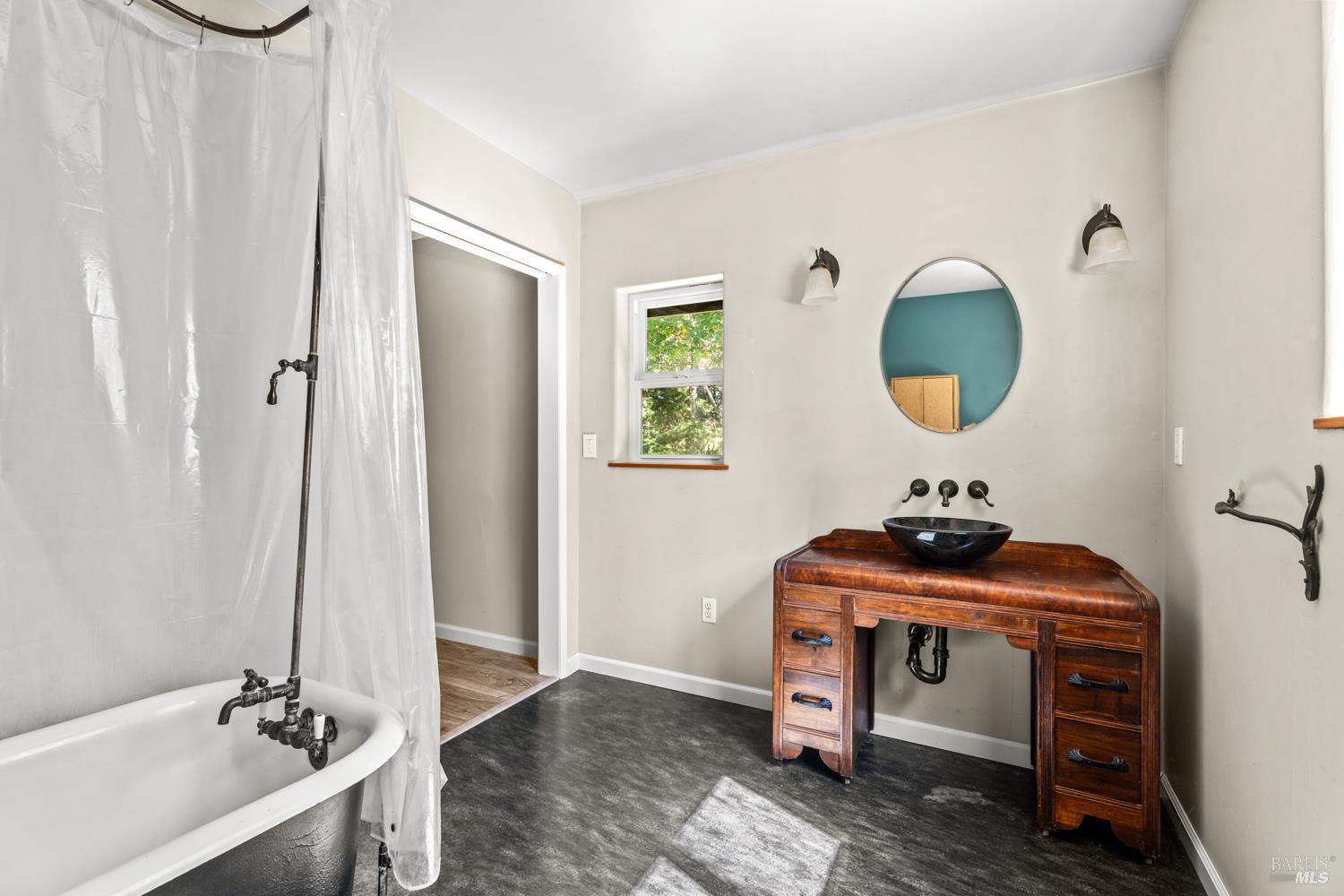 4340 Blackhawk Drive Willits CA 95490