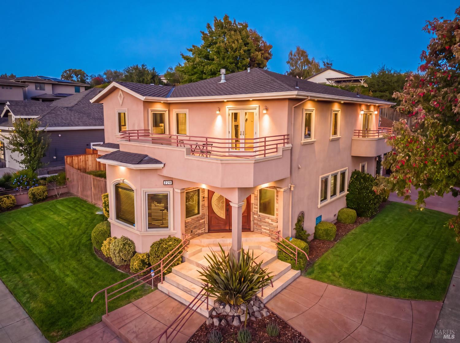 224 Cardwell Court Napa CA 94559