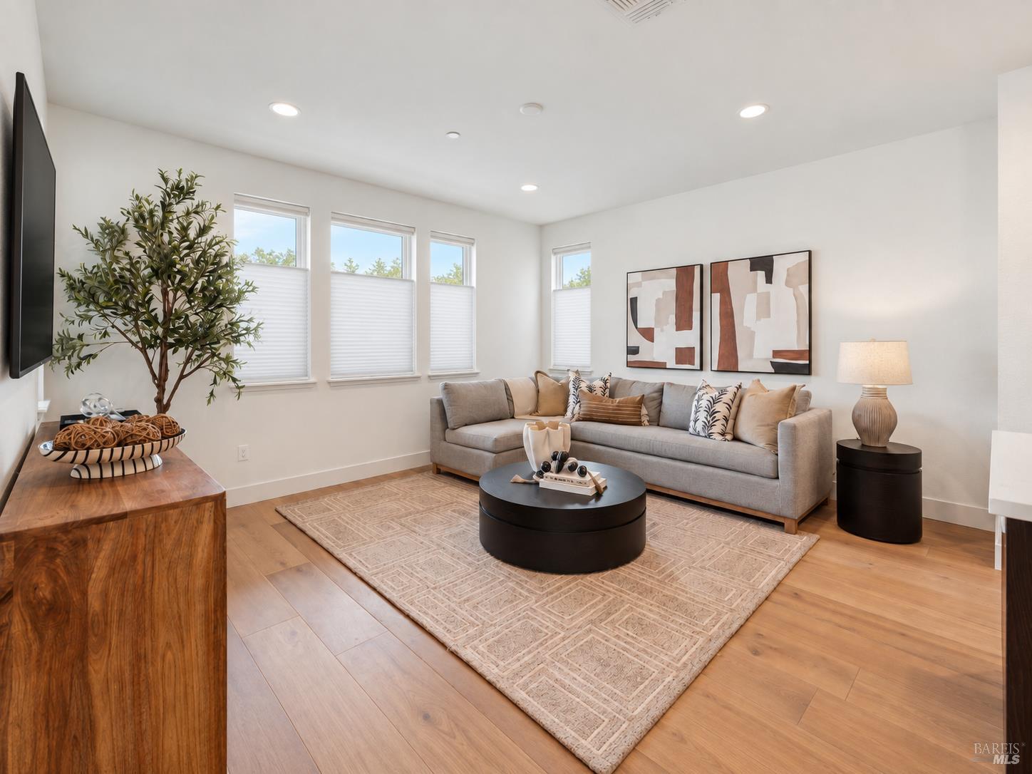 274 Everlove Court Santa Rosa CA 95403