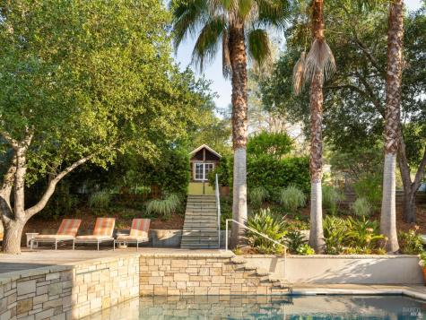 1015 Geysers Road Cloverdale CA 95425