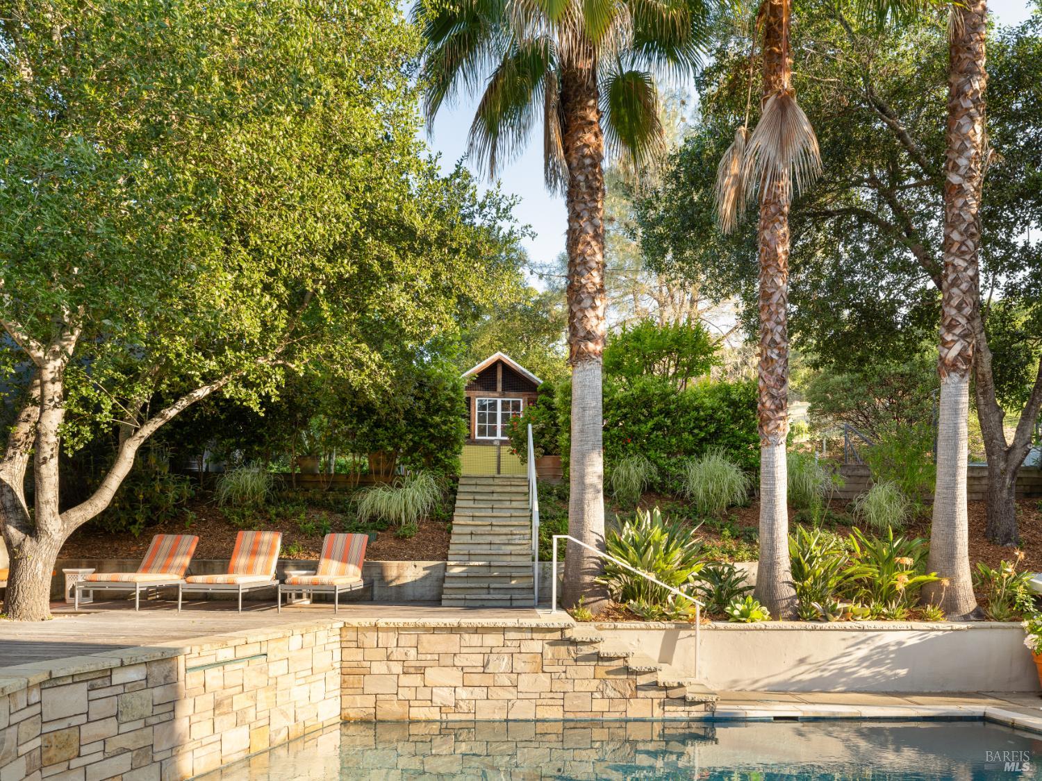 1015 Geysers Road Cloverdale CA 95425