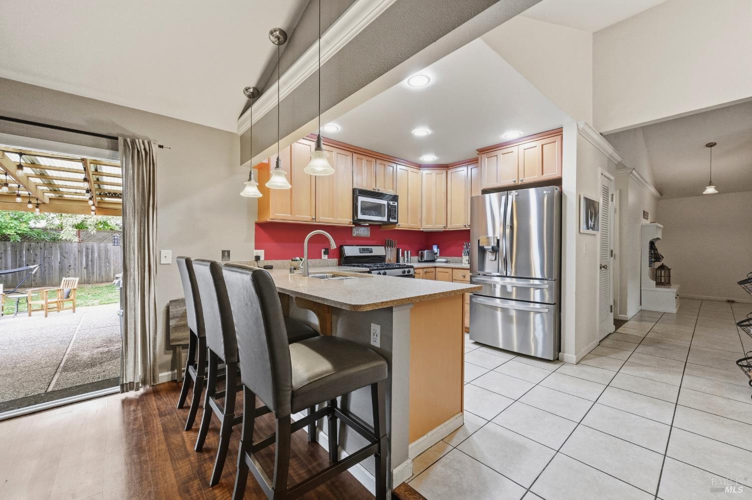 4127 Via La Paz Napa CA 94558