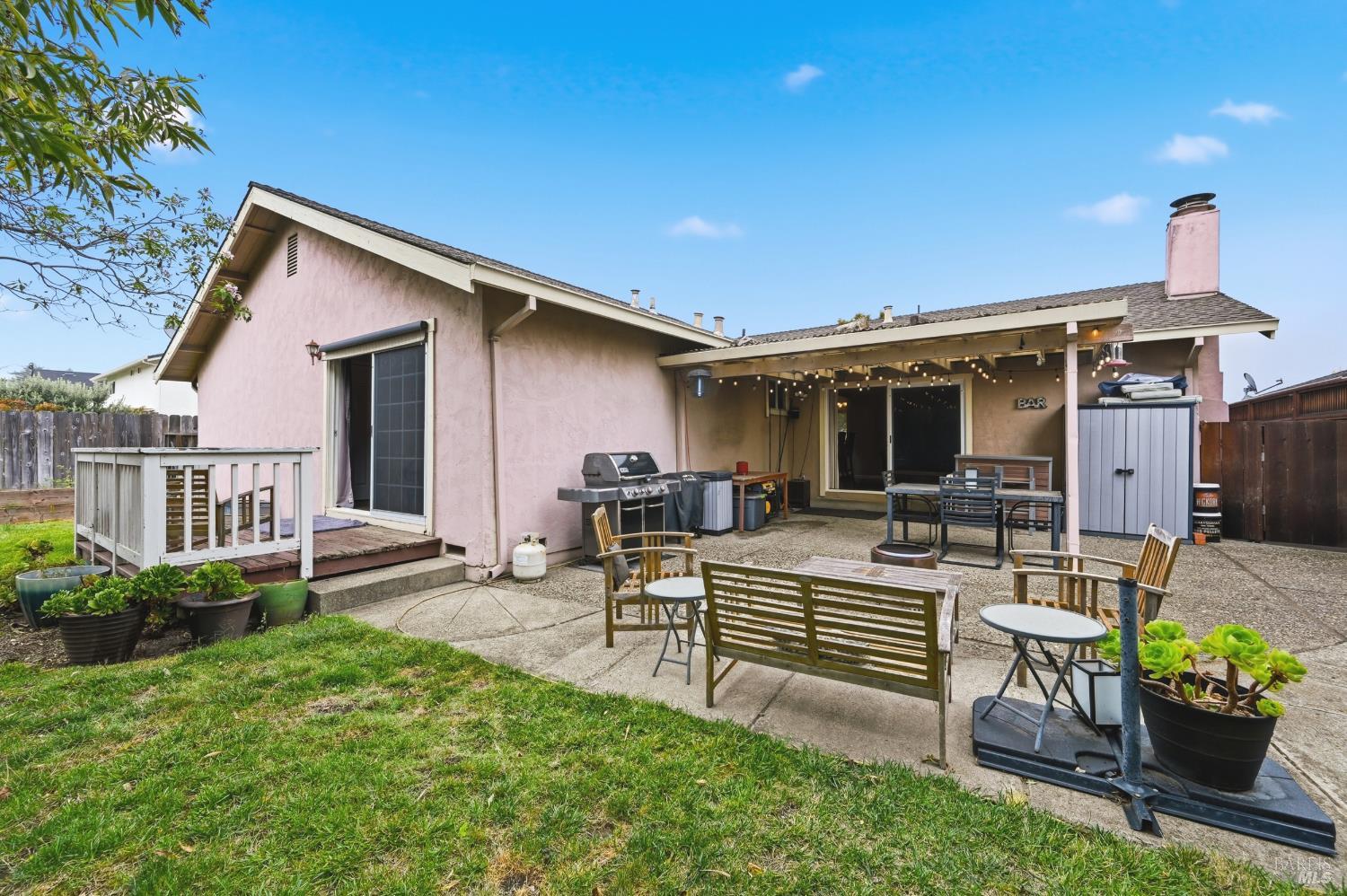 4127 Via La Paz Napa CA 94558
