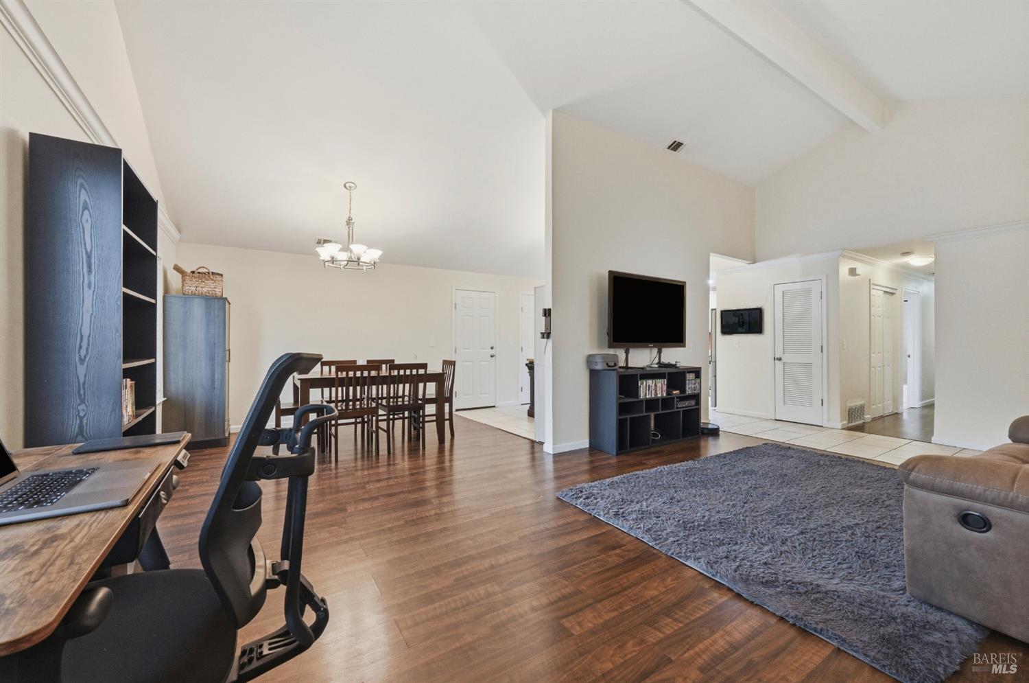 4127 Via La Paz Napa CA 94558