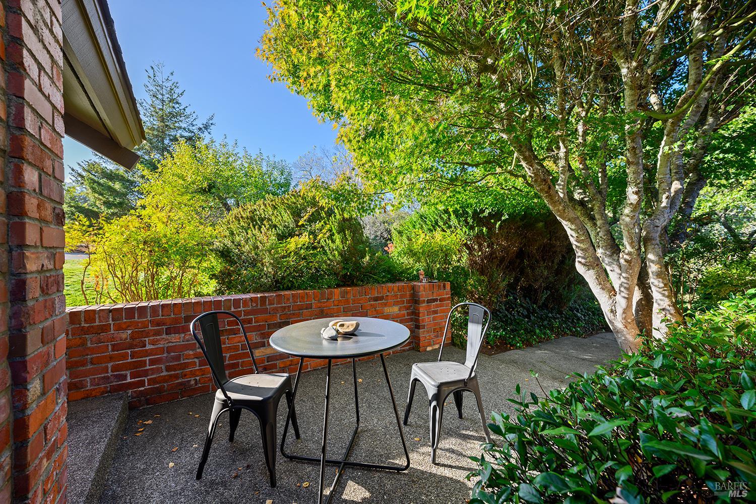 1680 High School Road Sebastopol CA 95472