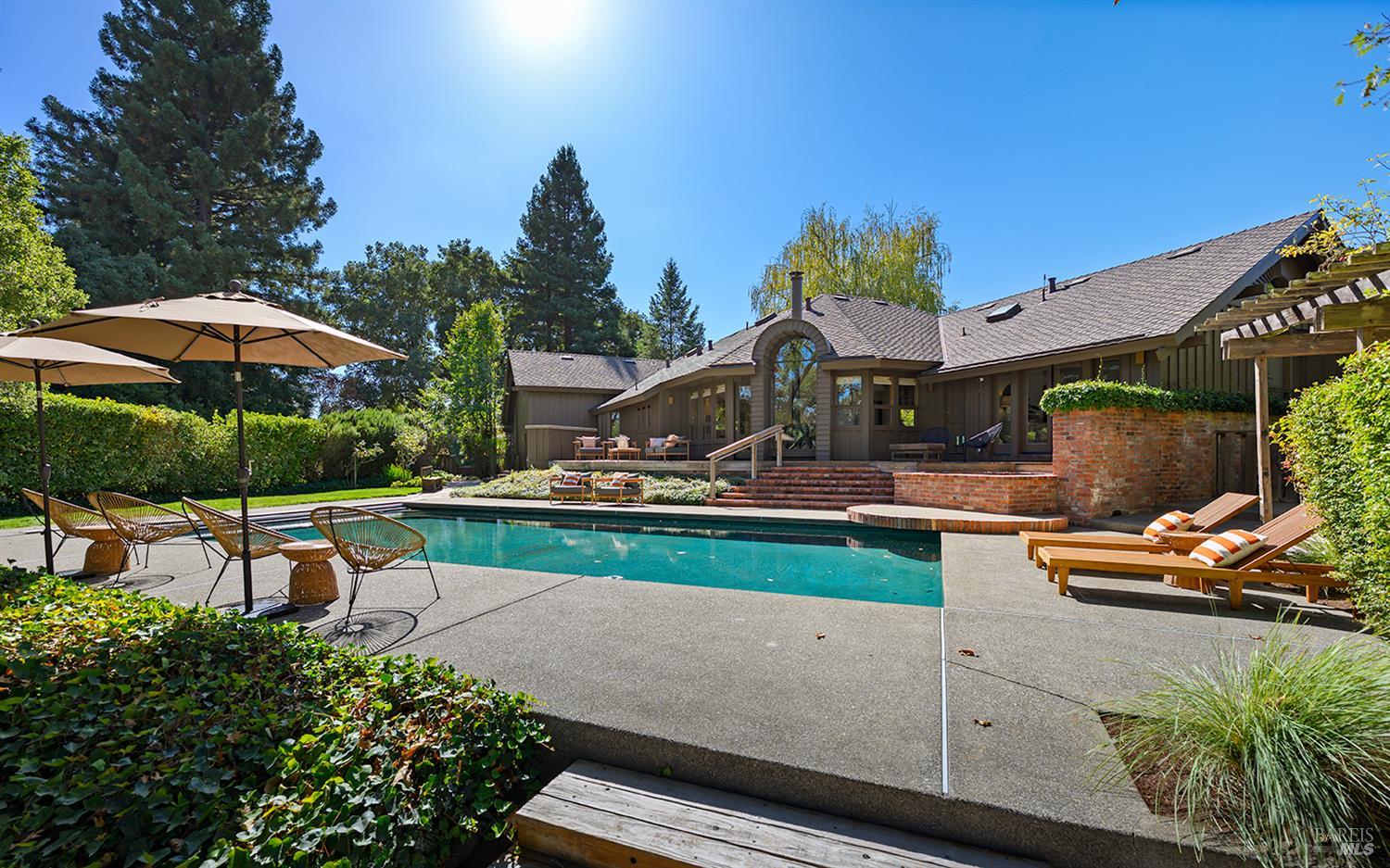 1680 High School Road Sebastopol CA 95472