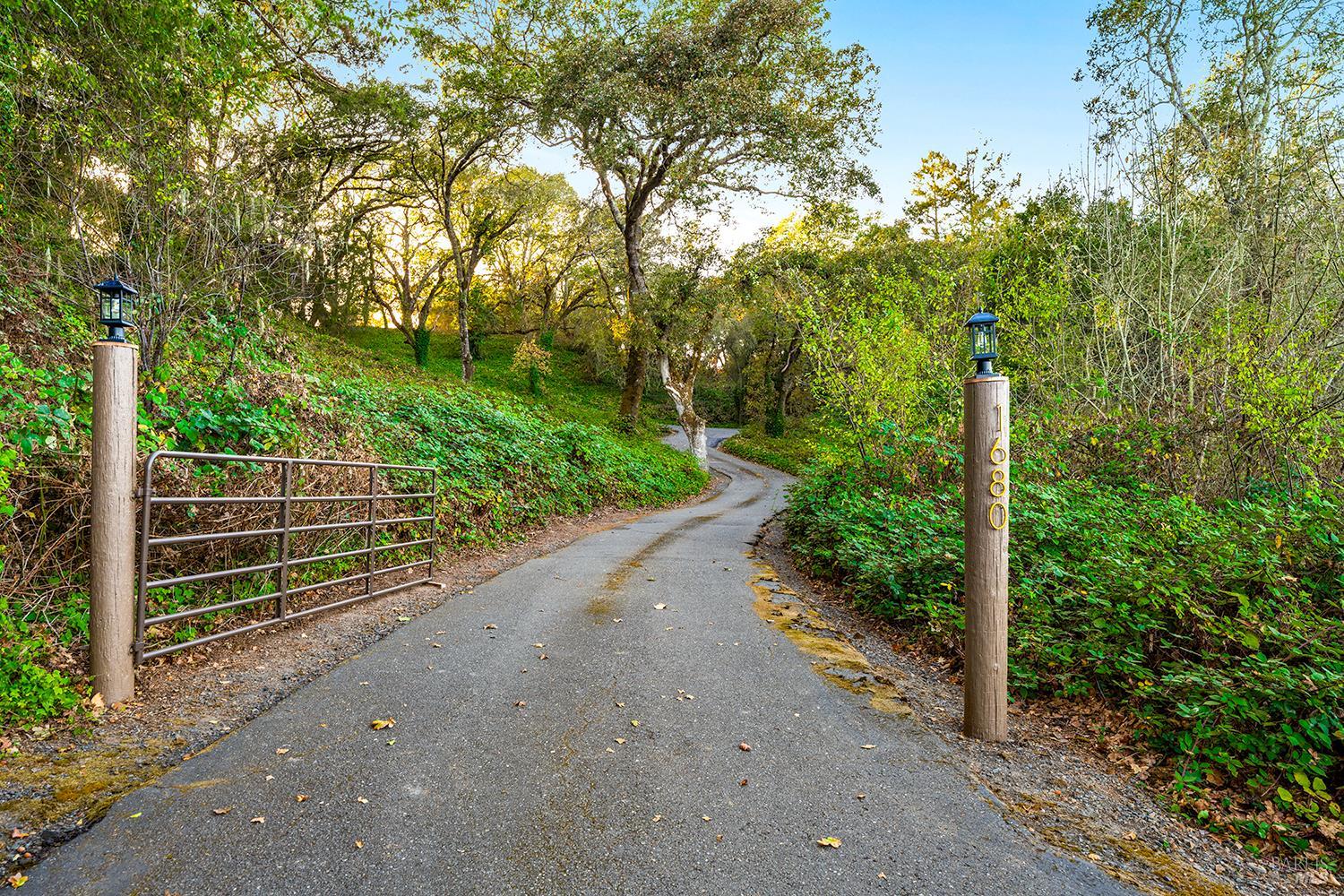 1680 High School Road Sebastopol CA 95472
