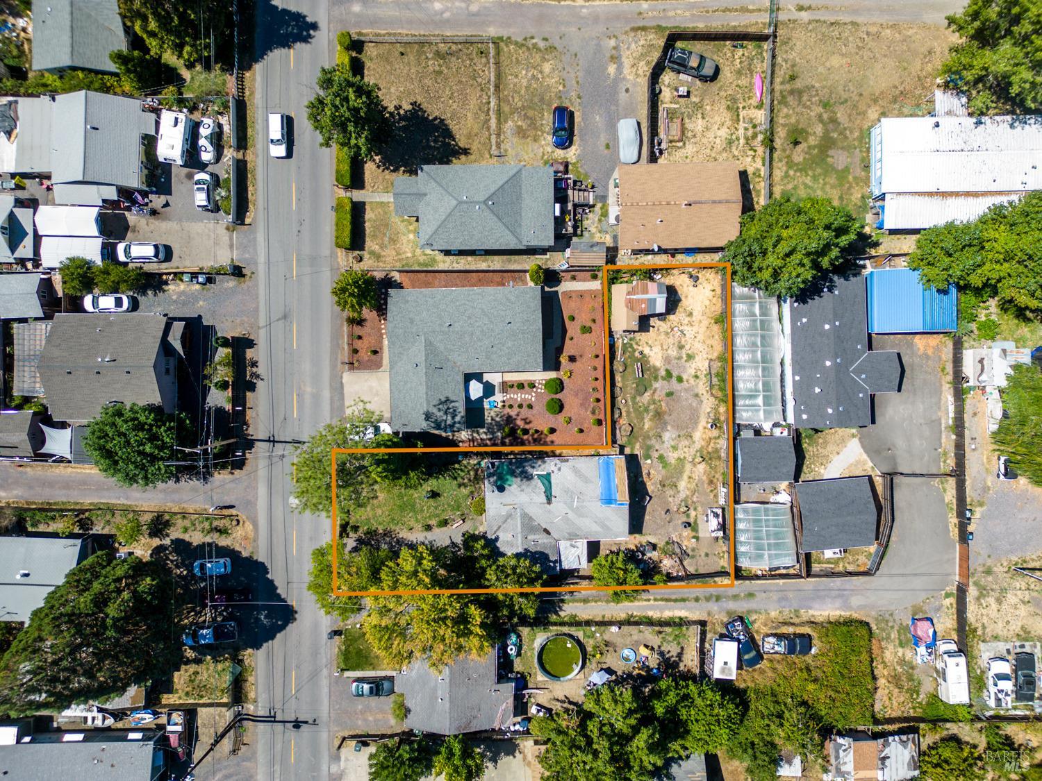490 Della Avenue Willits CA 95490