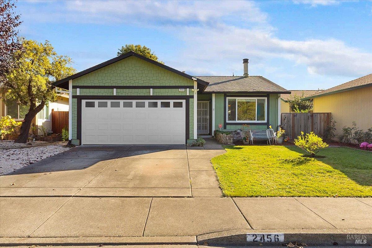 Santa Rosa CA, 2456 Copperfield Drive