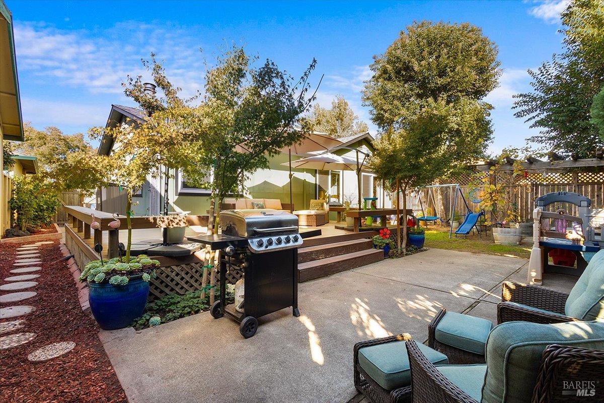 2456 Copperfield Drive Santa Rosa CA 95401
