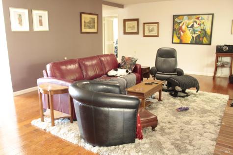 11 Oakgreen Santa Rosa CA 95409