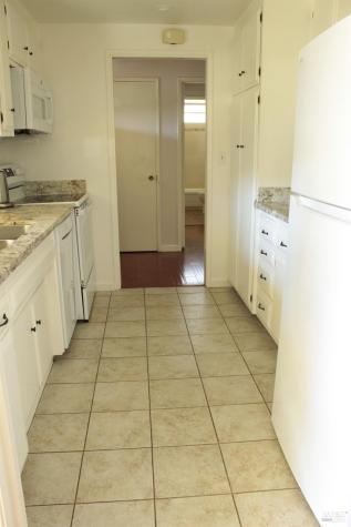 11 Oakgreen Santa Rosa CA 95409