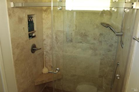 11 Oakgreen Santa Rosa CA 95409