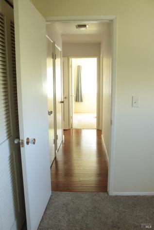 11 Oakgreen Santa Rosa CA 95409