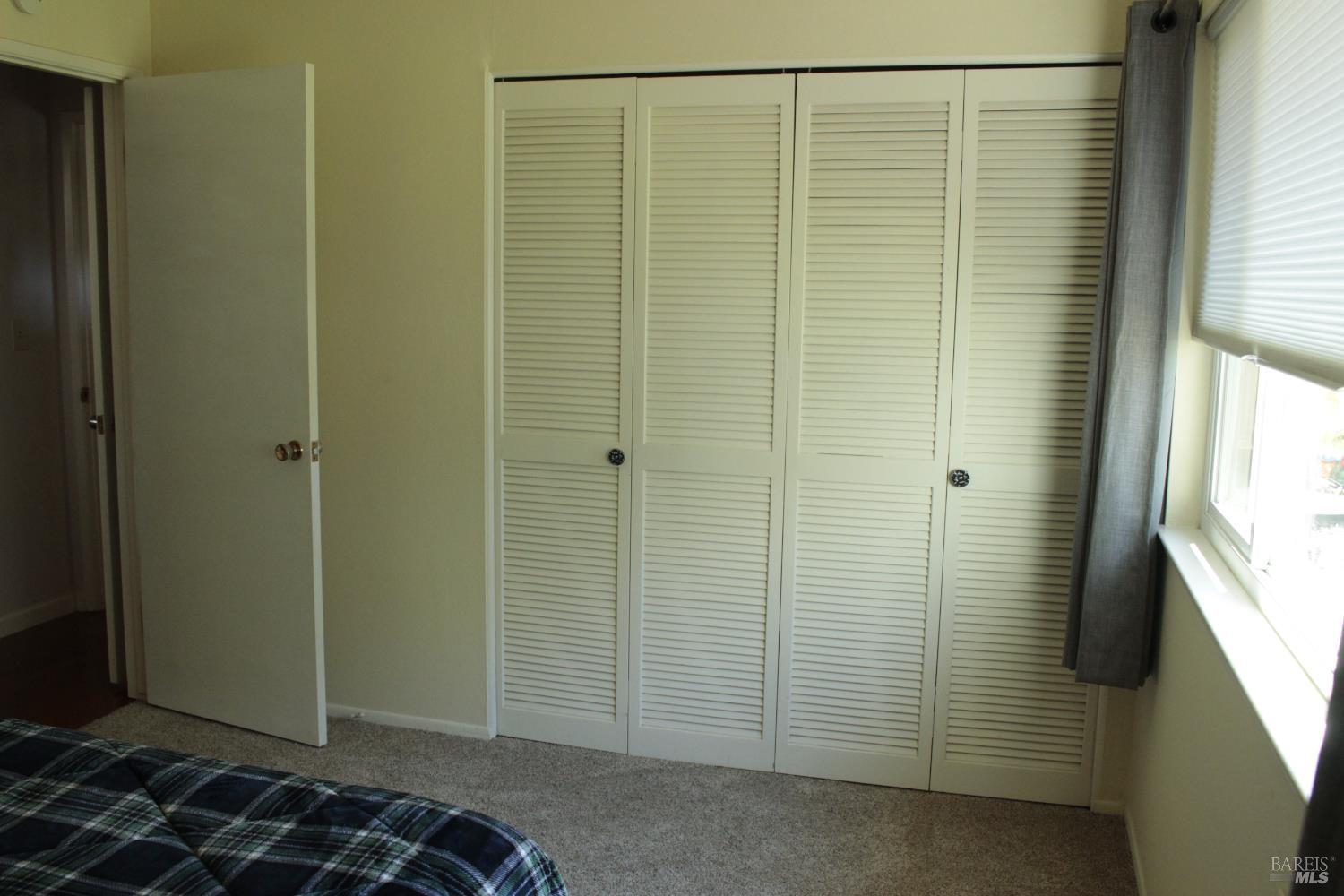 11 Oakgreen Santa Rosa CA 95409