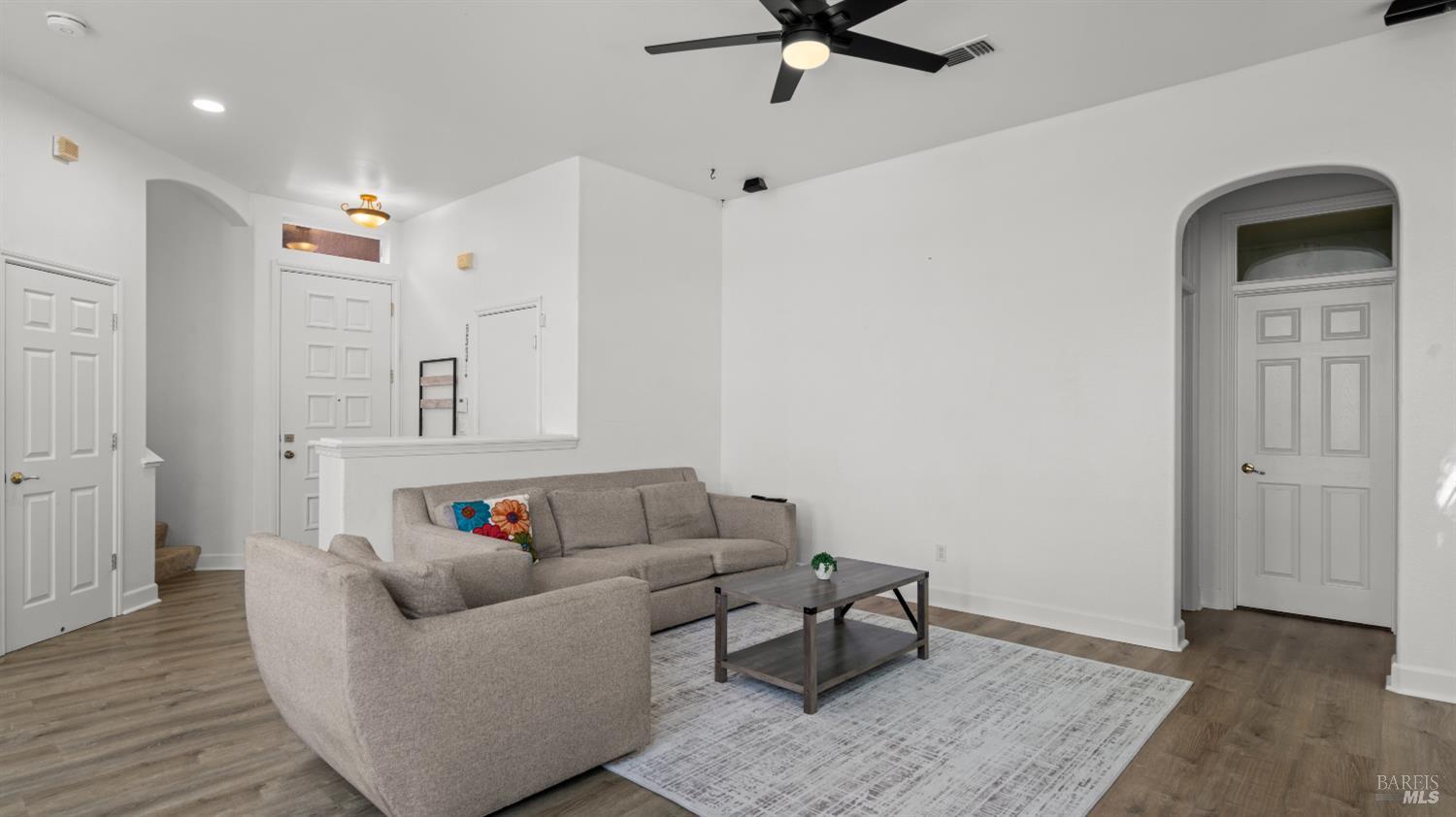 8417 Benavente Court Vallejo CA 94591