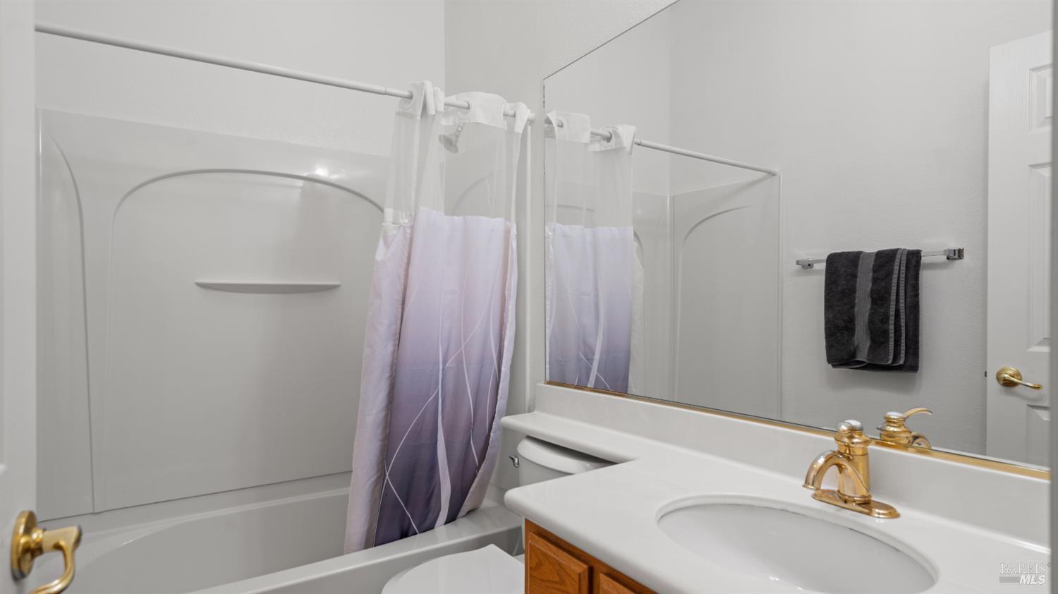 8417 Benavente Court Vallejo CA 94591