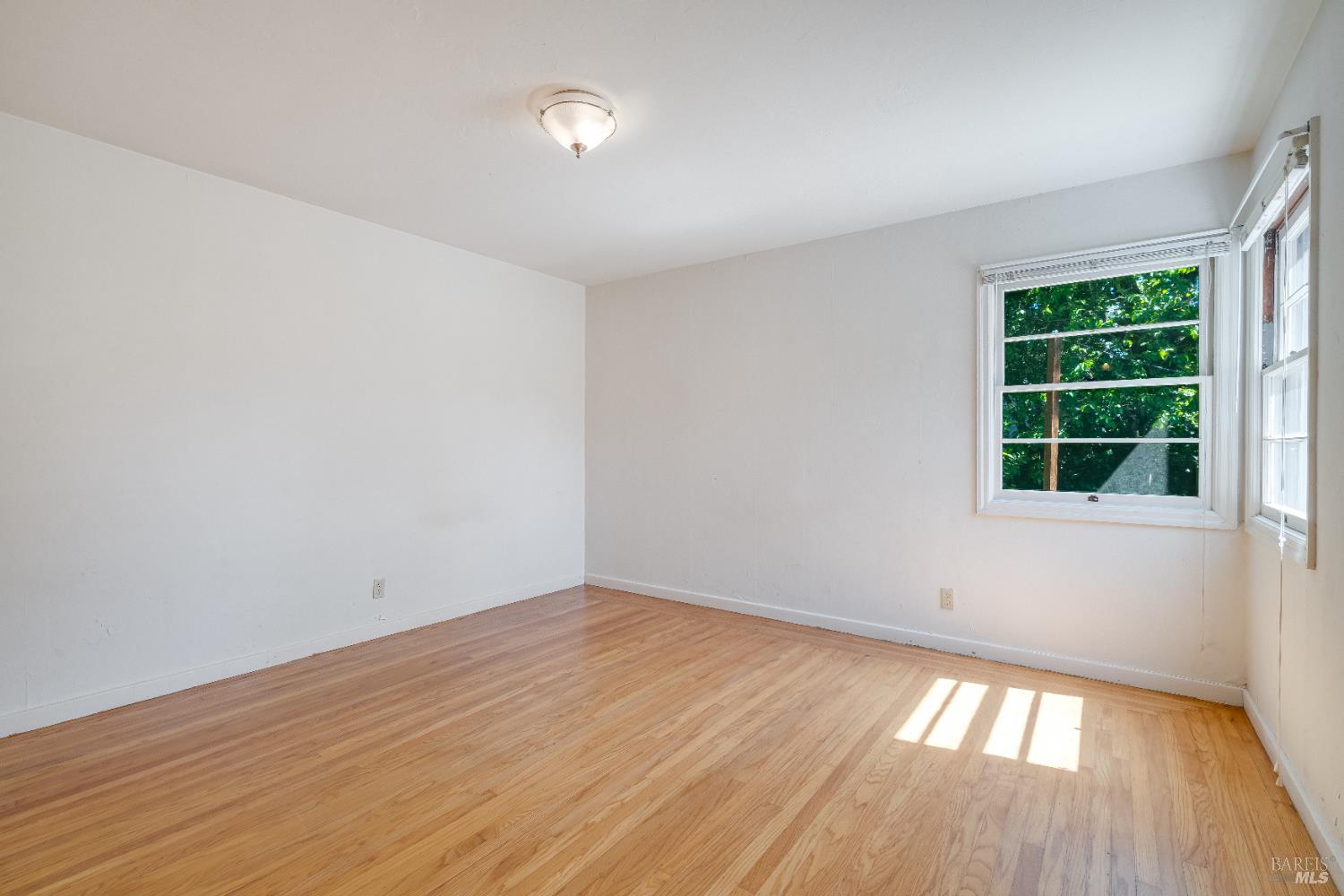 1034 Stewart Street Santa Rosa CA 95404