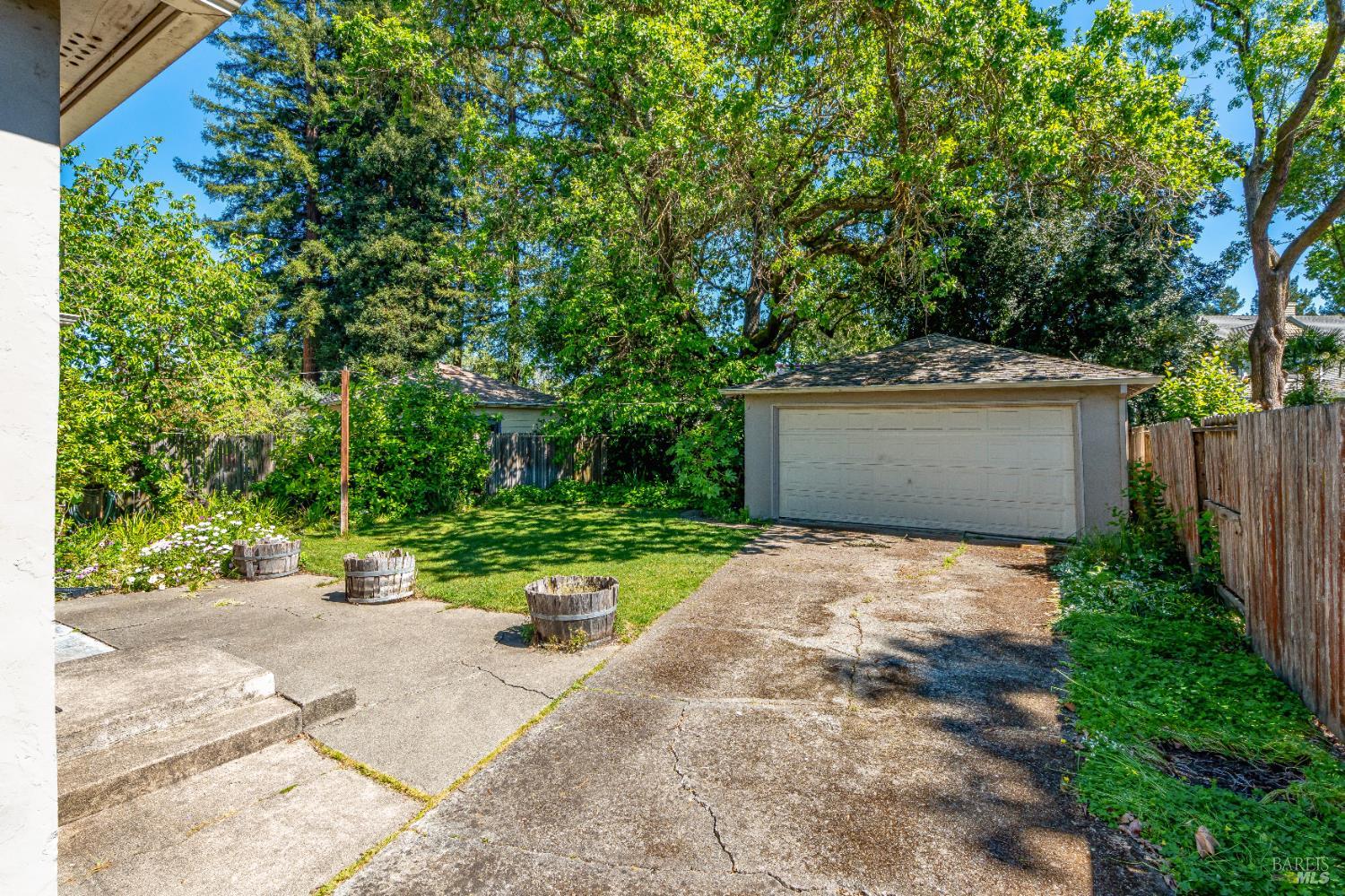 1034 Stewart Street Santa Rosa CA 95404