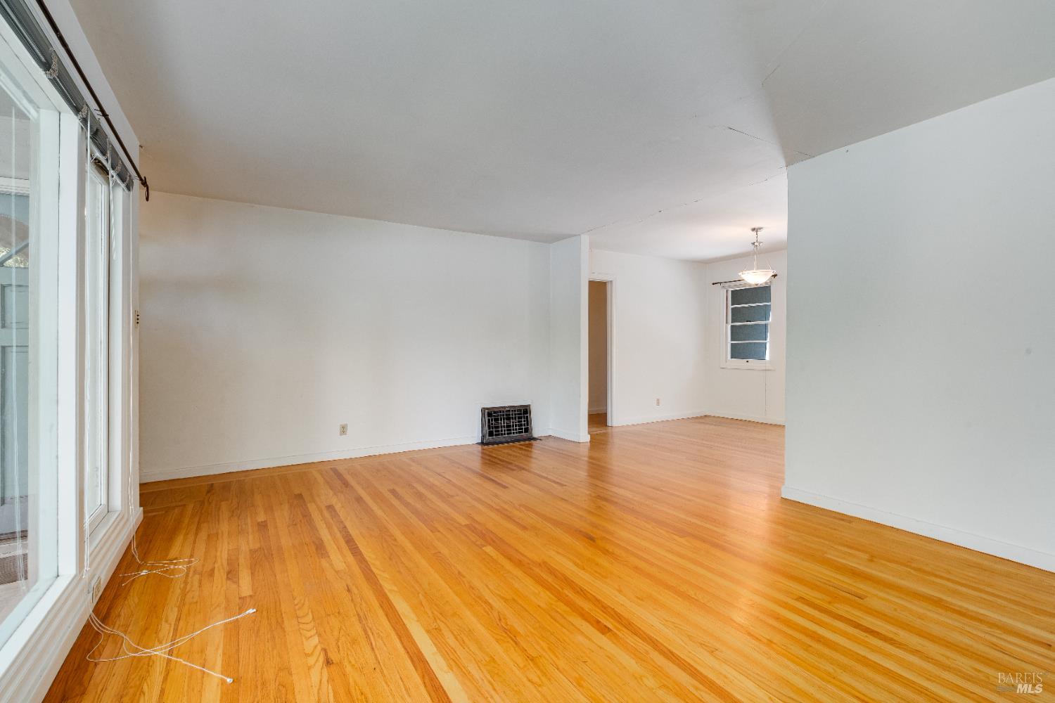 1034 Stewart Street Santa Rosa CA 95404