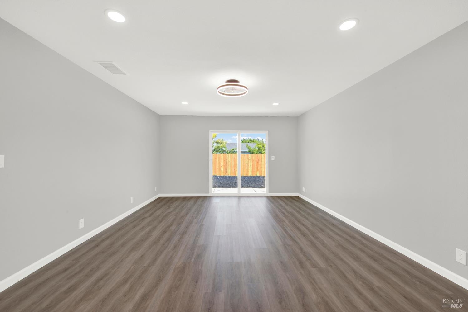 70 Novato Drive Vacaville CA 95688