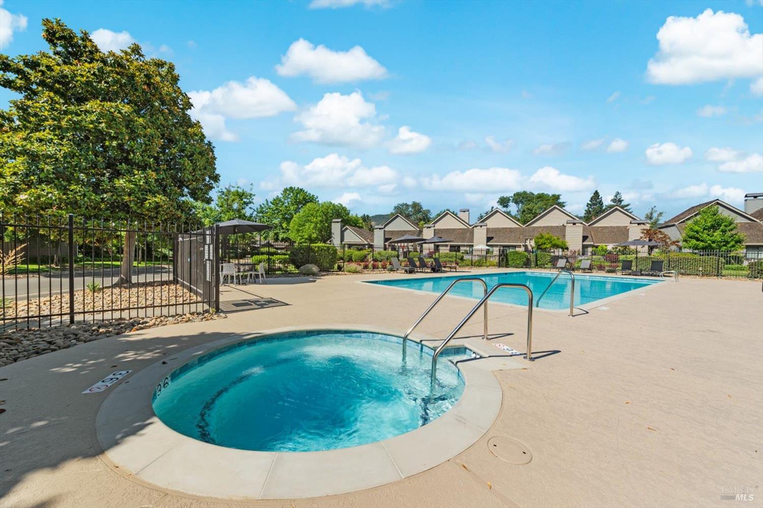 1866 Oak Circle Yountville CA 94599
