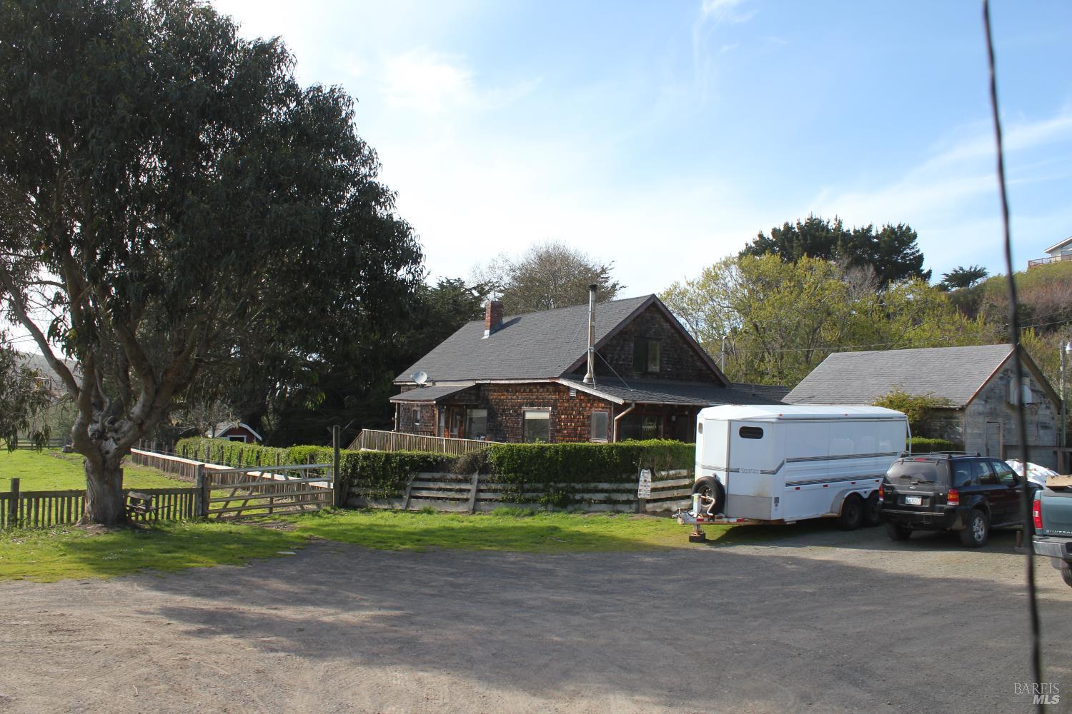16400 S Highway 1 Highway Manchester CA 95459