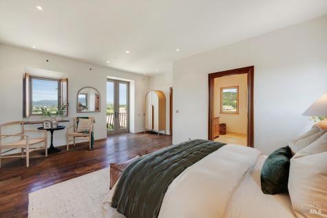 Healdsburg CA 95448
