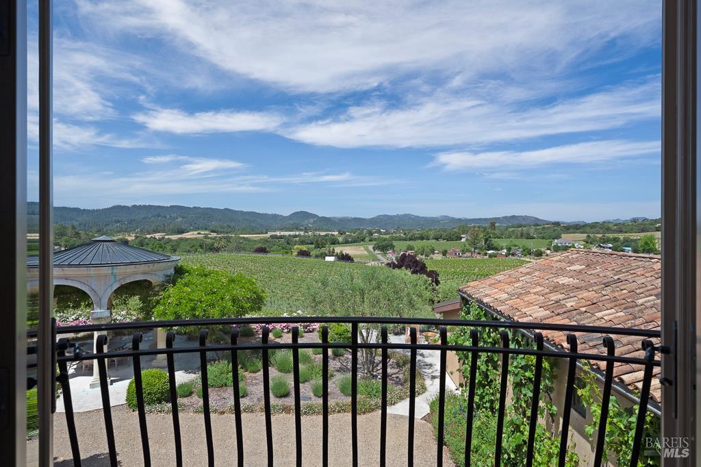 Healdsburg CA 95448
