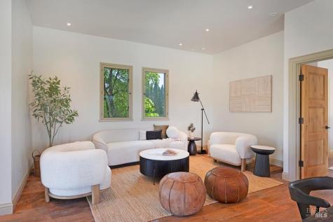 Healdsburg CA 95448
