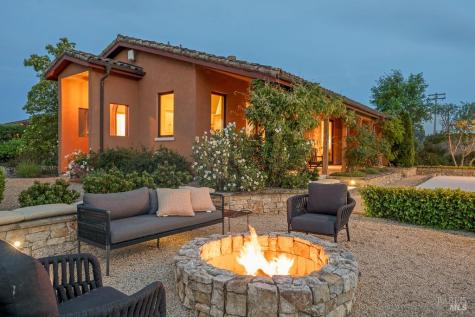 Healdsburg CA 95448