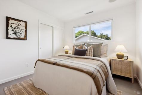 22 Tomahawk Drive San Anselmo CA 94960