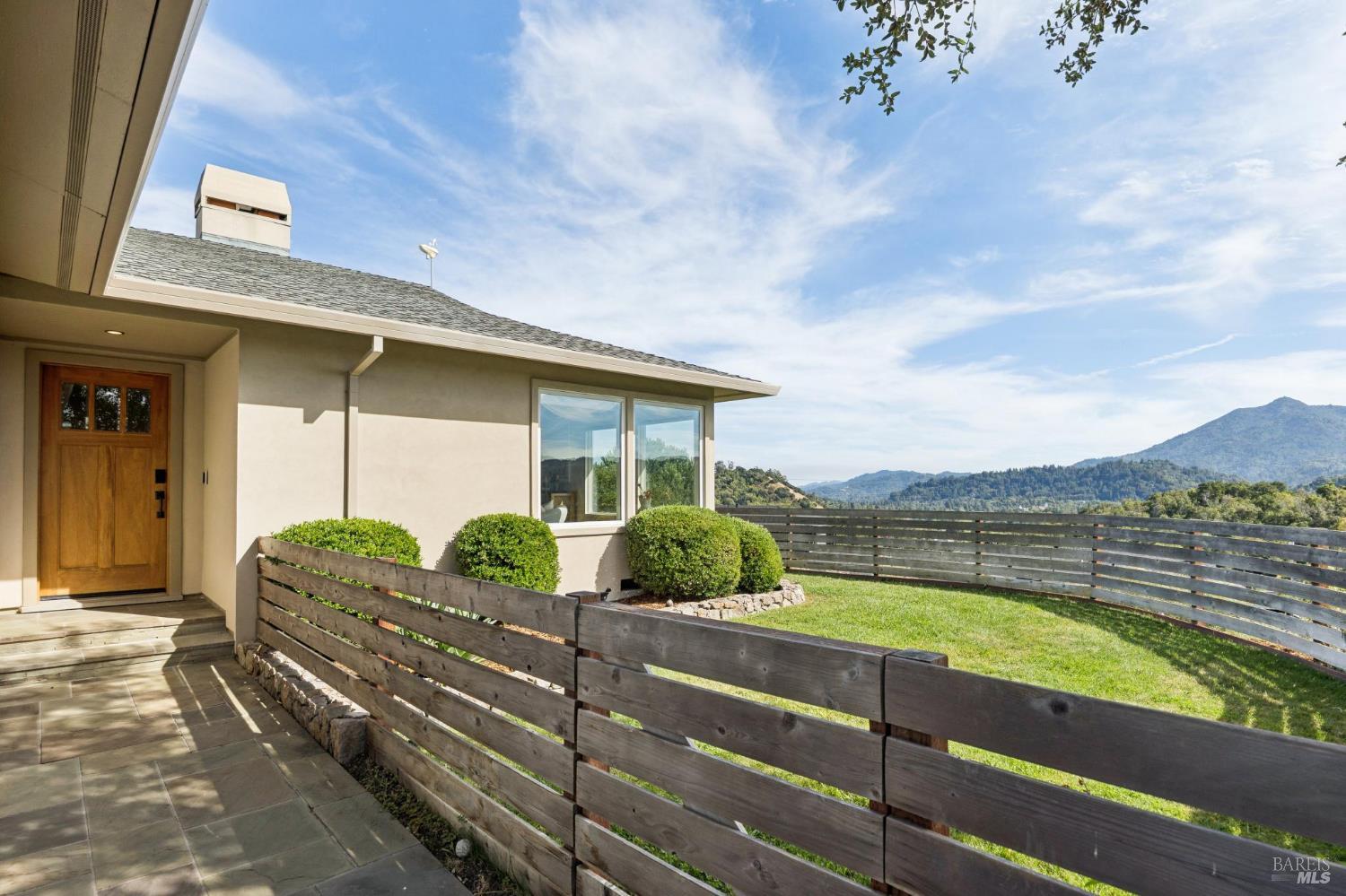 22 Tomahawk Drive San Anselmo CA 94960