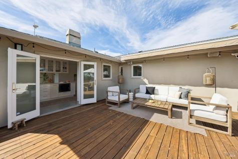 22 Tomahawk Drive San Anselmo CA 94960