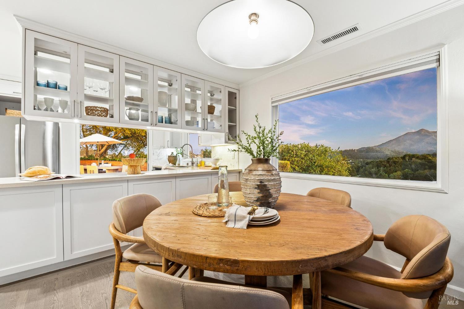 22 Tomahawk Drive San Anselmo CA 94960