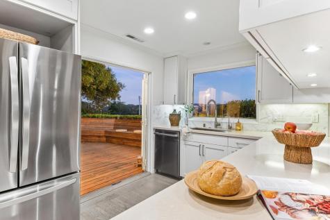 22 Tomahawk Drive San Anselmo CA 94960