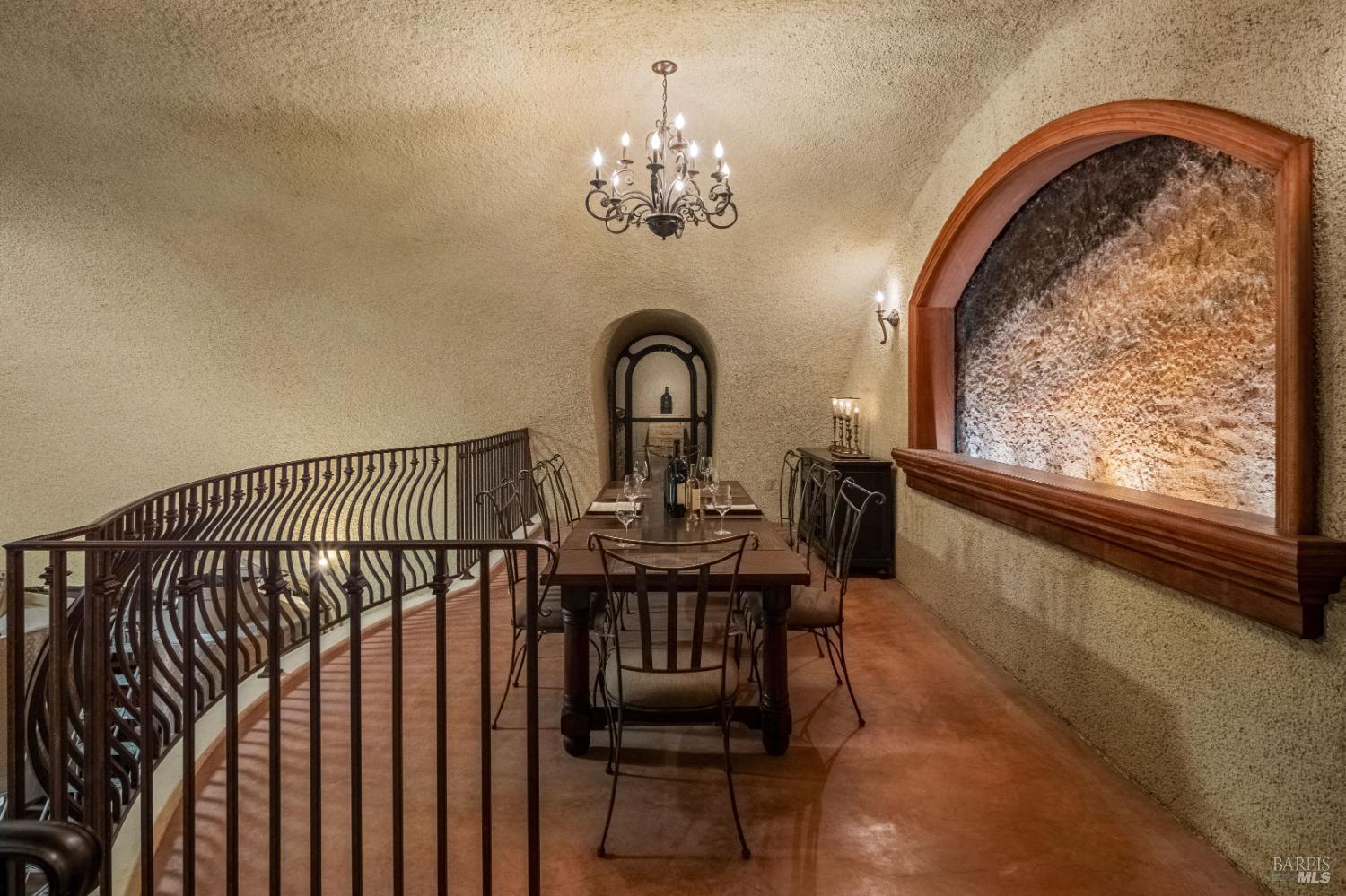 3242 Silverado Trail N St. Helena CA 94574