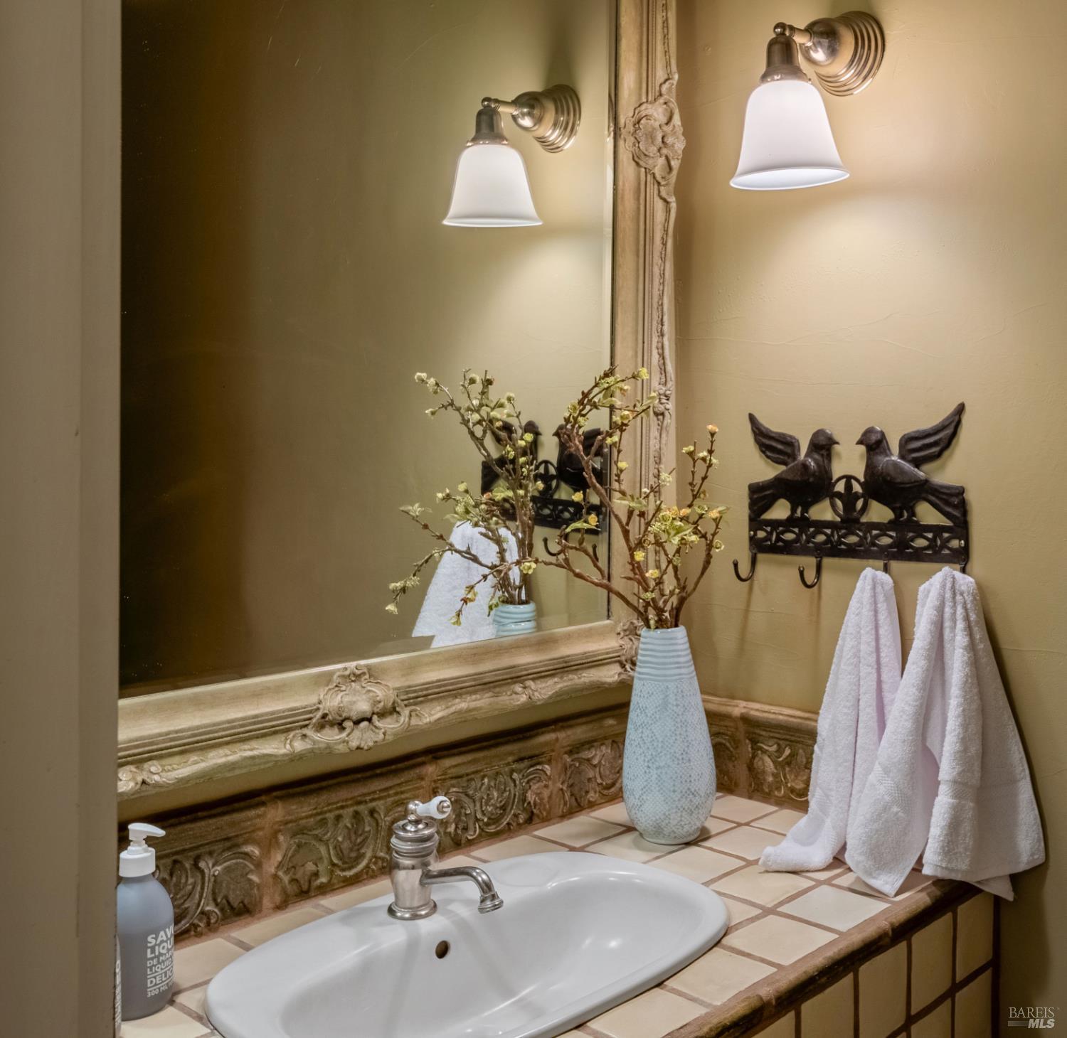 3242 Silverado Trail N St. Helena CA 94574