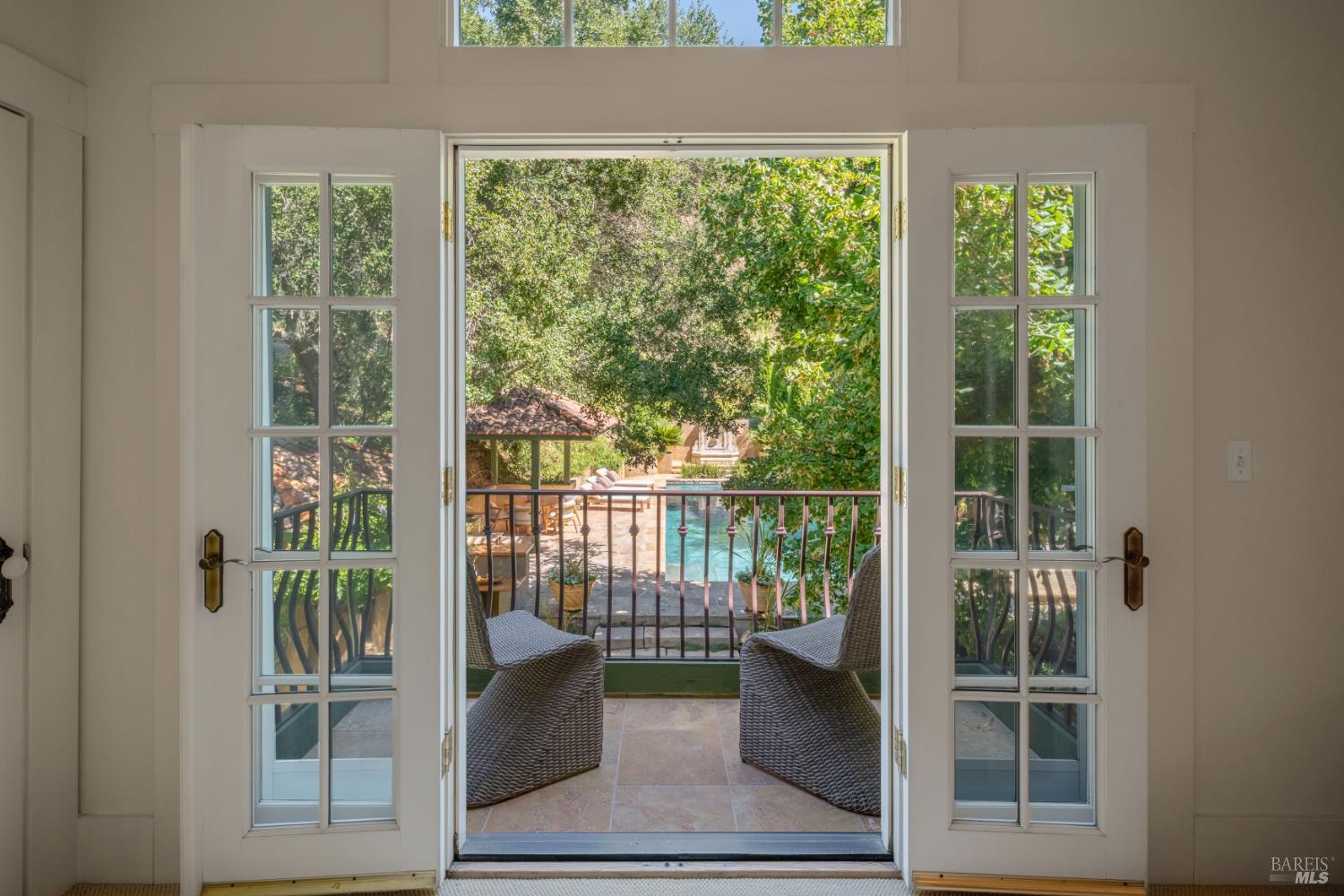 3242 Silverado Trail N St. Helena CA 94574