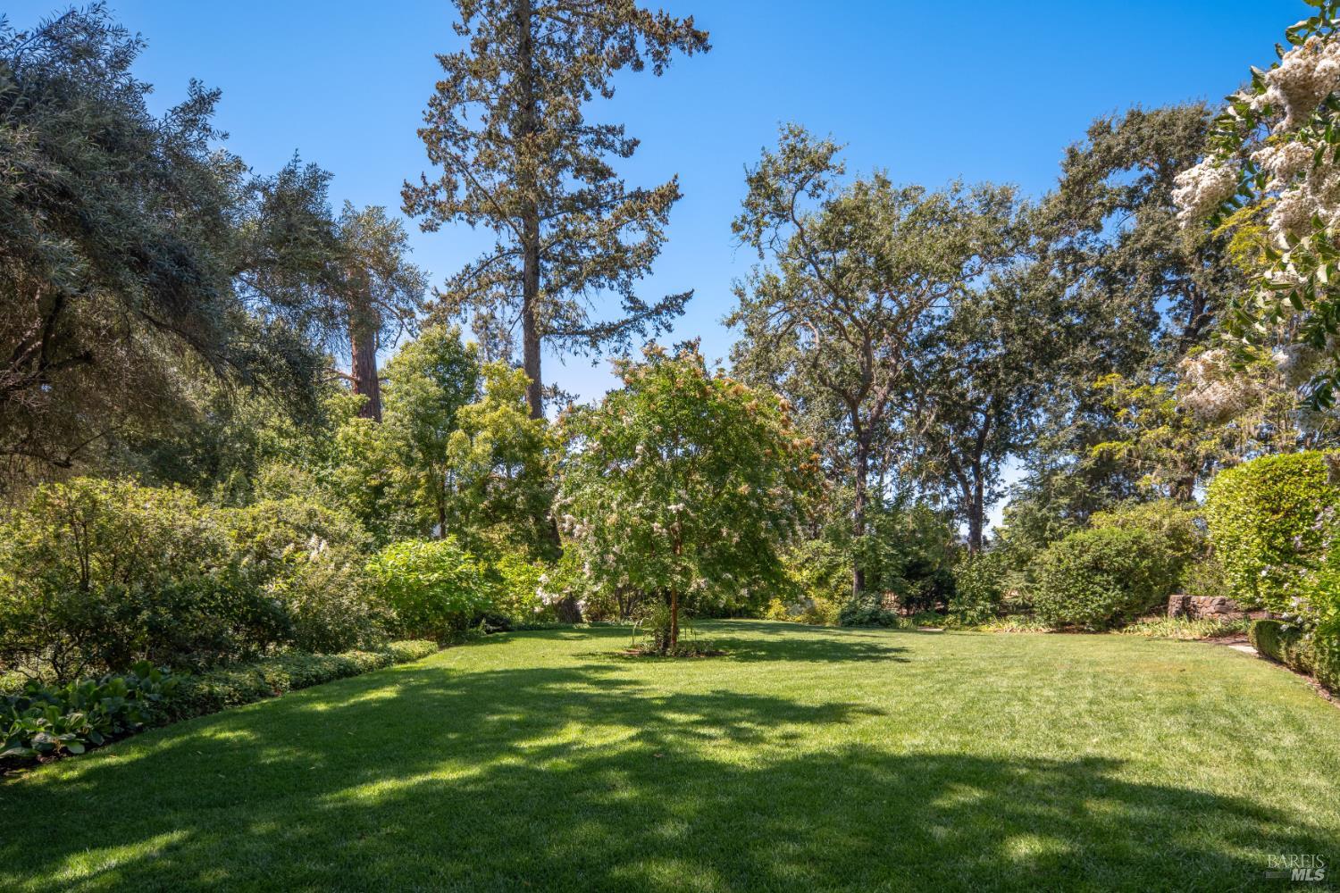 3242 Silverado Trail N St. Helena CA 94574