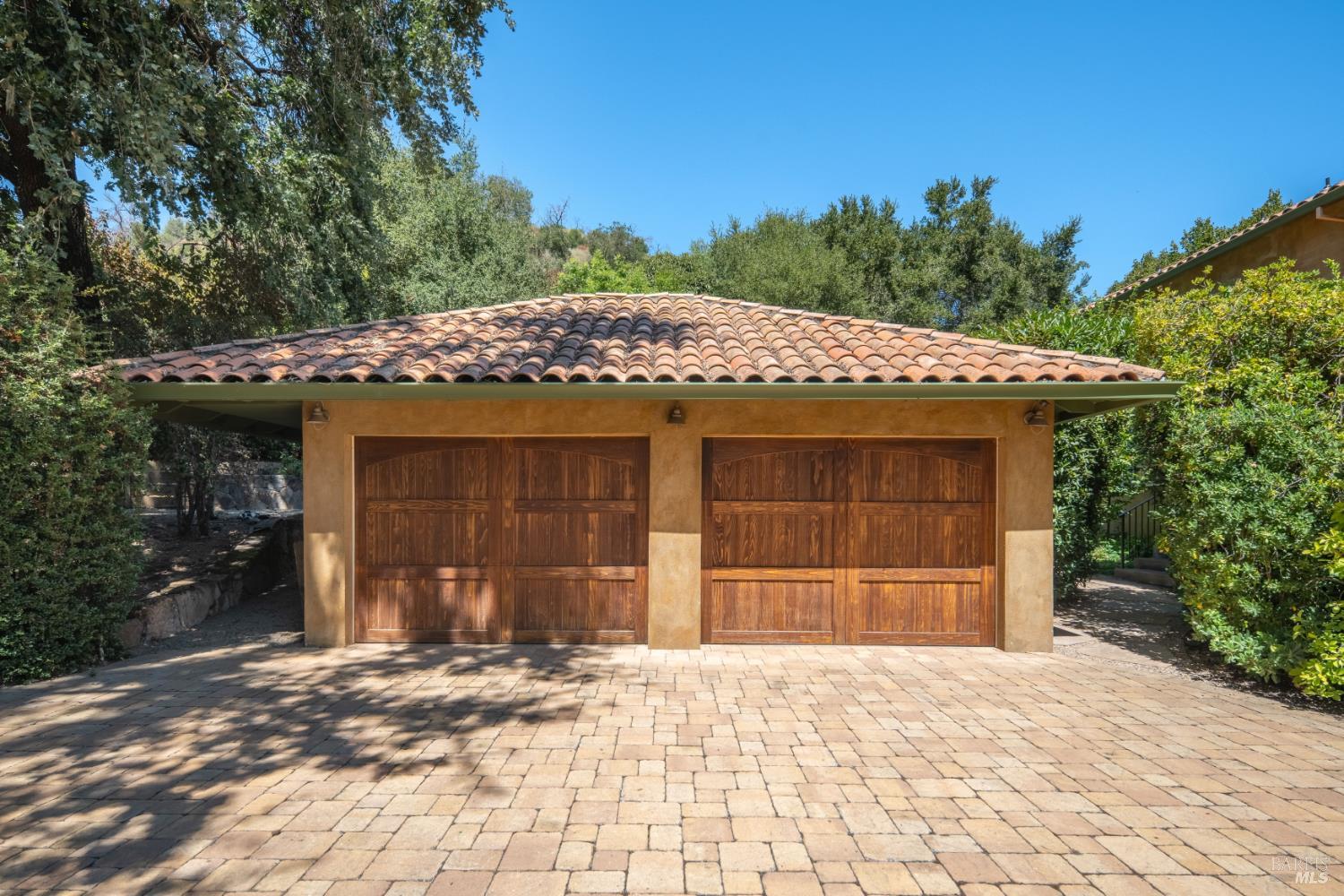 3242 Silverado Trail N St. Helena CA 94574